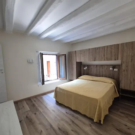 Appartamento Santabbondio Côme