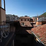 Santabbondio Apartman Como